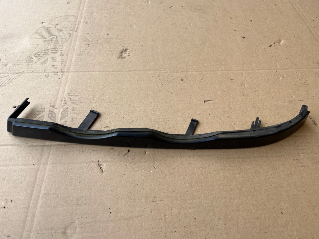фото №1, Накладка лампы молдинг левая bmw e46 1997-2001 51138208481