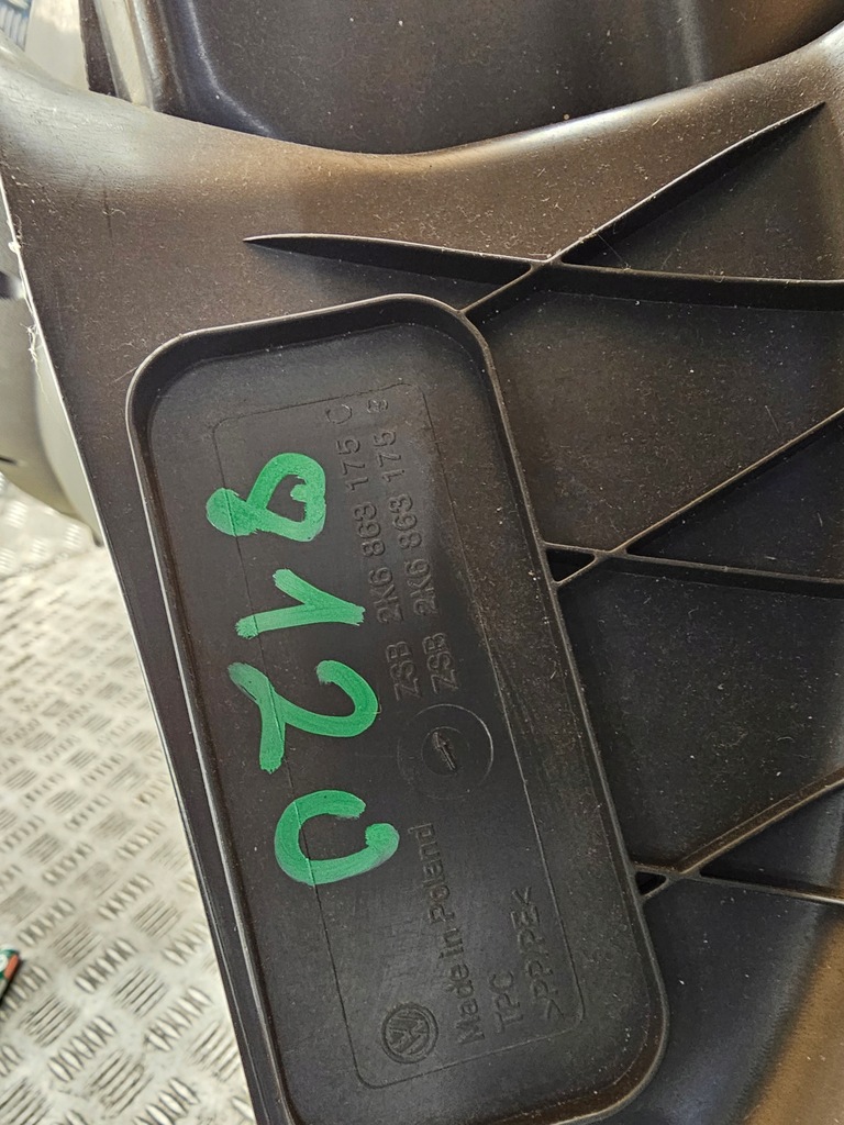 фото №11, Vw caddy iii lift 2k5 стена перегородочная перегородка комплект