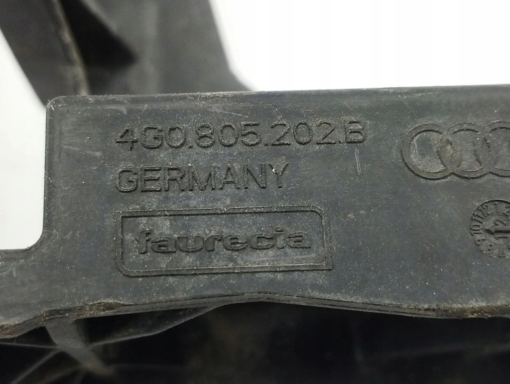 фото №7, Audi a6 s6 c7 4g 2014 комплект кронштейн / кронштейн радиатора