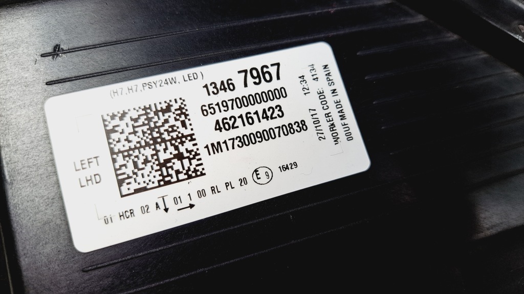 Opel crossland x 17+lampa левая обычная с led 13467967 в Украине