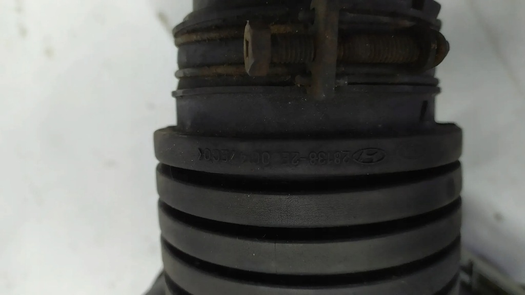 фото №13, Расходомер корпус фильтра воздуха hyundai tucson i 2.0crdi