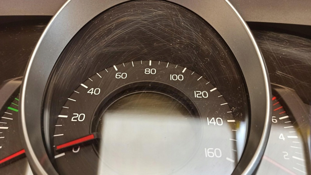 фото №7, Volvo v40 ii счетчик приборы mph 31314483 rhd