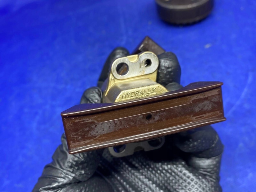 Колесо зубчатое цепи распределительного вала audi a4 s4 b6 8e 8h 06b109088a 2.0 b alt в Украине