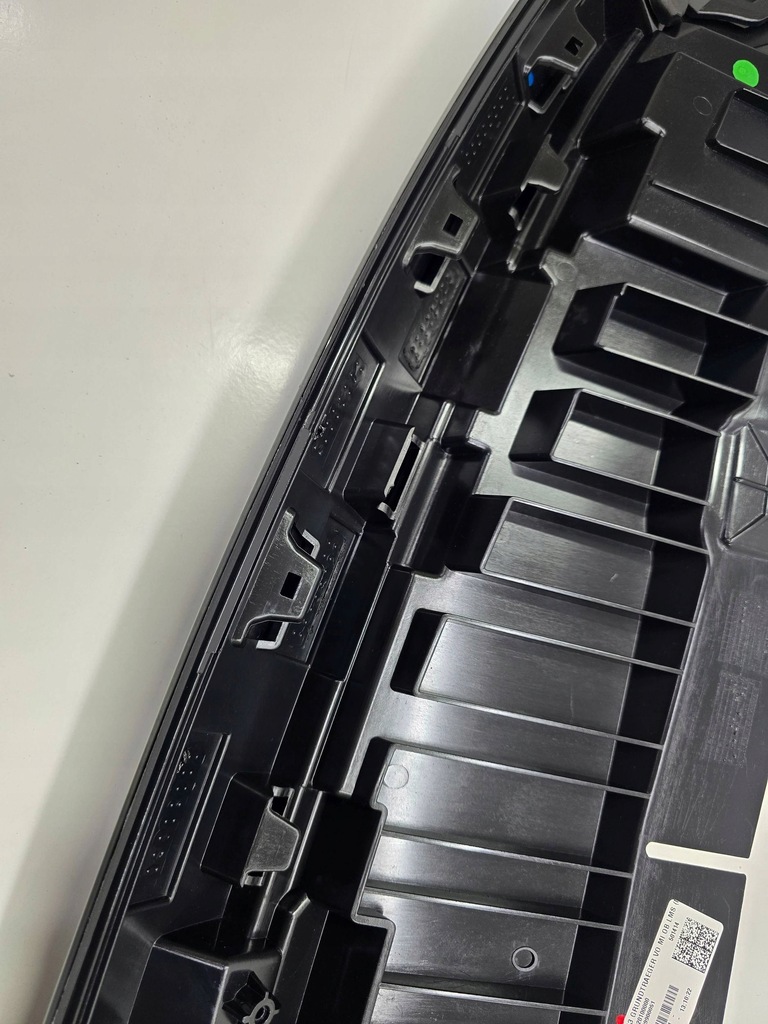 фото №12, Накладка верхний молдинг защита поперечина накладка mercedes eqb w243 x243 21- prz