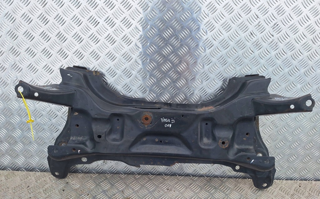 Купить Подрамник подрамник подрамник перед toyota yaris 3 11-20