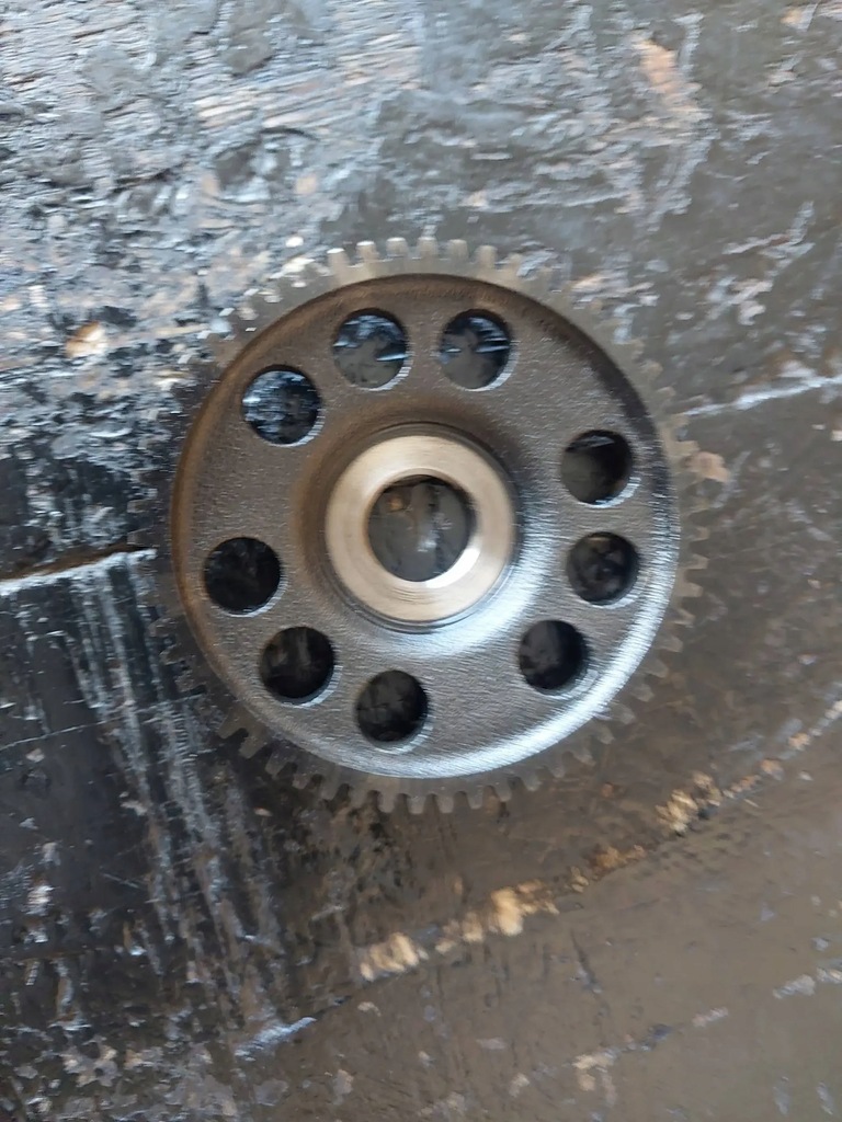 фото №8, Колесо зубчатое распределительного вала bmw 3 e46 320d 150km 204d4 m47d20tu bmw 3 e46 7787560