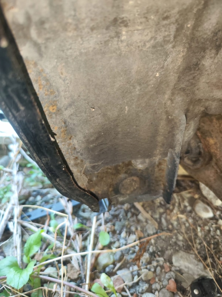 фото №7, Honda civic coupe 95-01 крыло правый задняя четверть bez коррозия