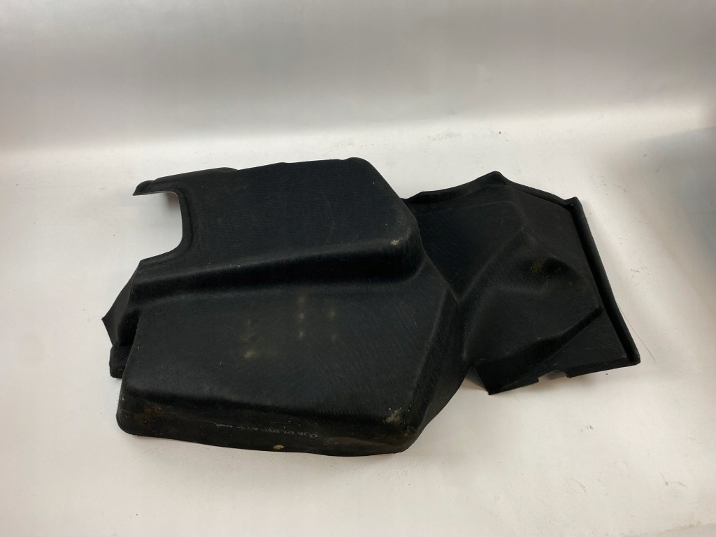 Обивка обшивки обшивка багажника mercedes w124 sedan Недорого