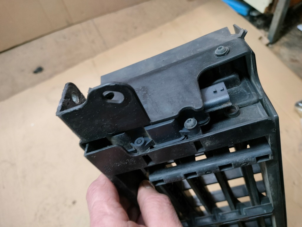 фото №7, Nissan qashqai j11 renault kadjar жалюзі повітропровід повітря оригінал