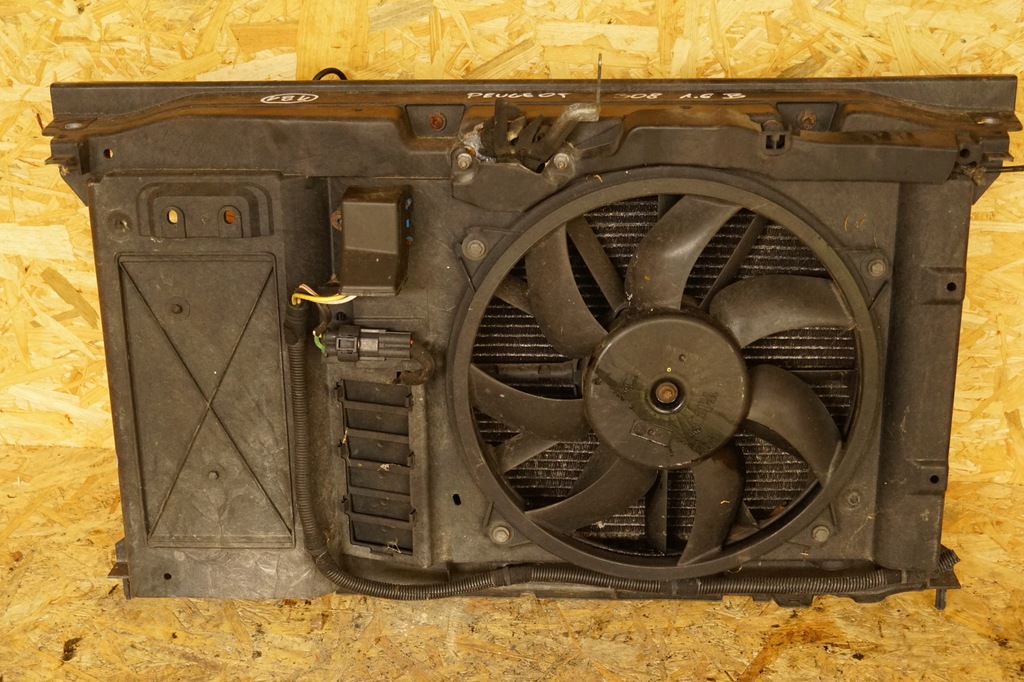 фото №5, Радиатор вентилятор peugeot 308 1.6b