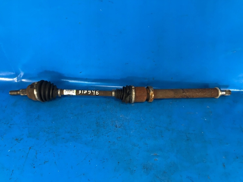 фото №1, Привод передний правый. ford focus 10-18 cv613b436xa