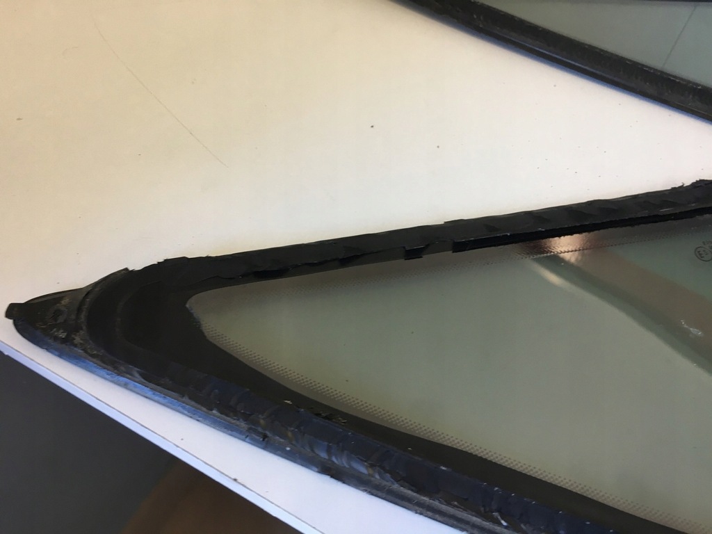 фото №12, Стекло кузовная audi a6 c5 1997 -2004 sedan