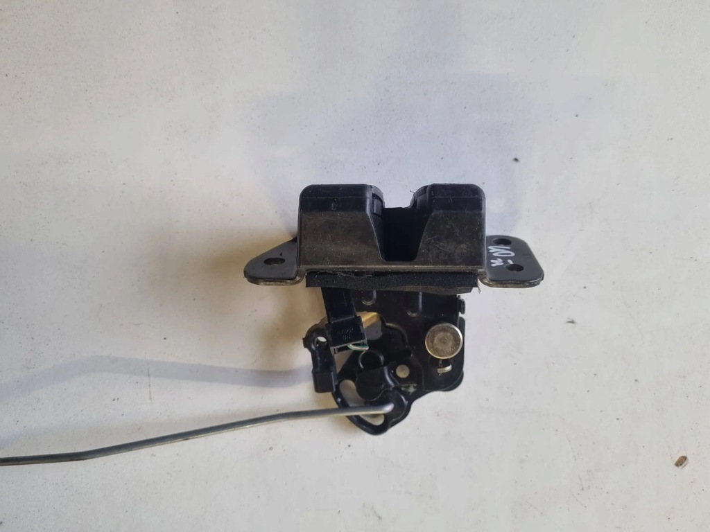 фото №4, Kia picanto i замок кришки багажника задня eu 07 r