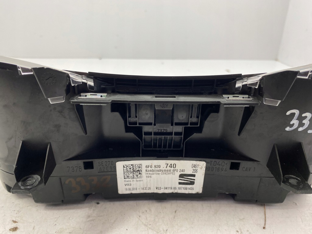 фото №4, Seat arona счетчик приборы 6f0920740
