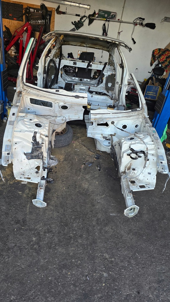 фото №1, Чверть перед ліва права maserati ghibli