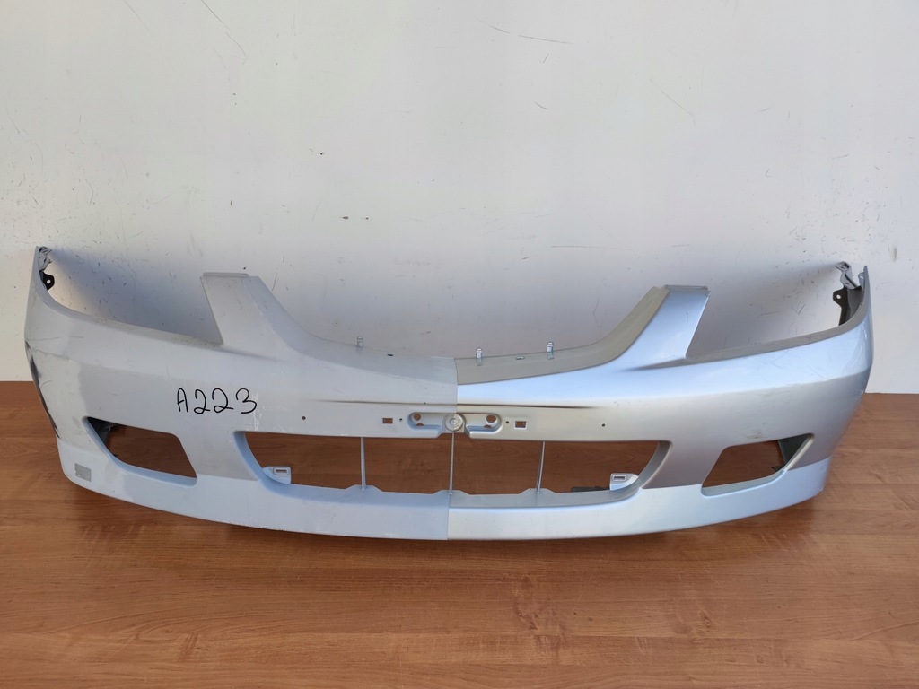 фото №1, Mazda 323 lift 01-03 rok бампер перед оригінал