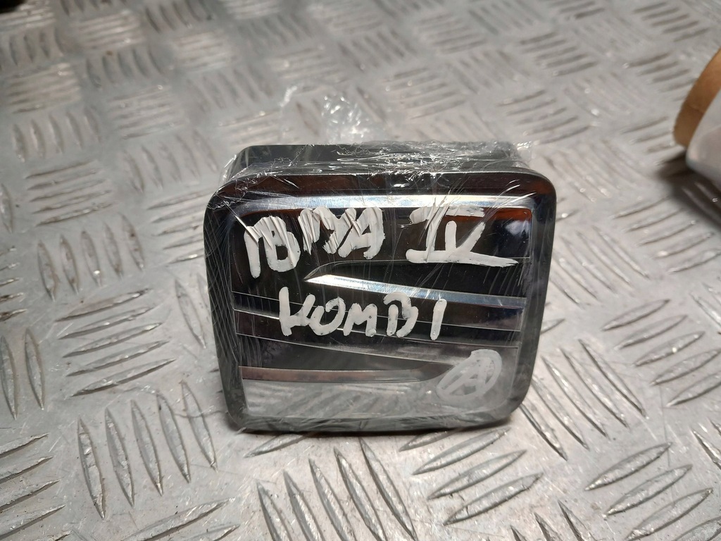 фото №7, Seat ibiza iv ручка микровыключатель крышки 6j0827565