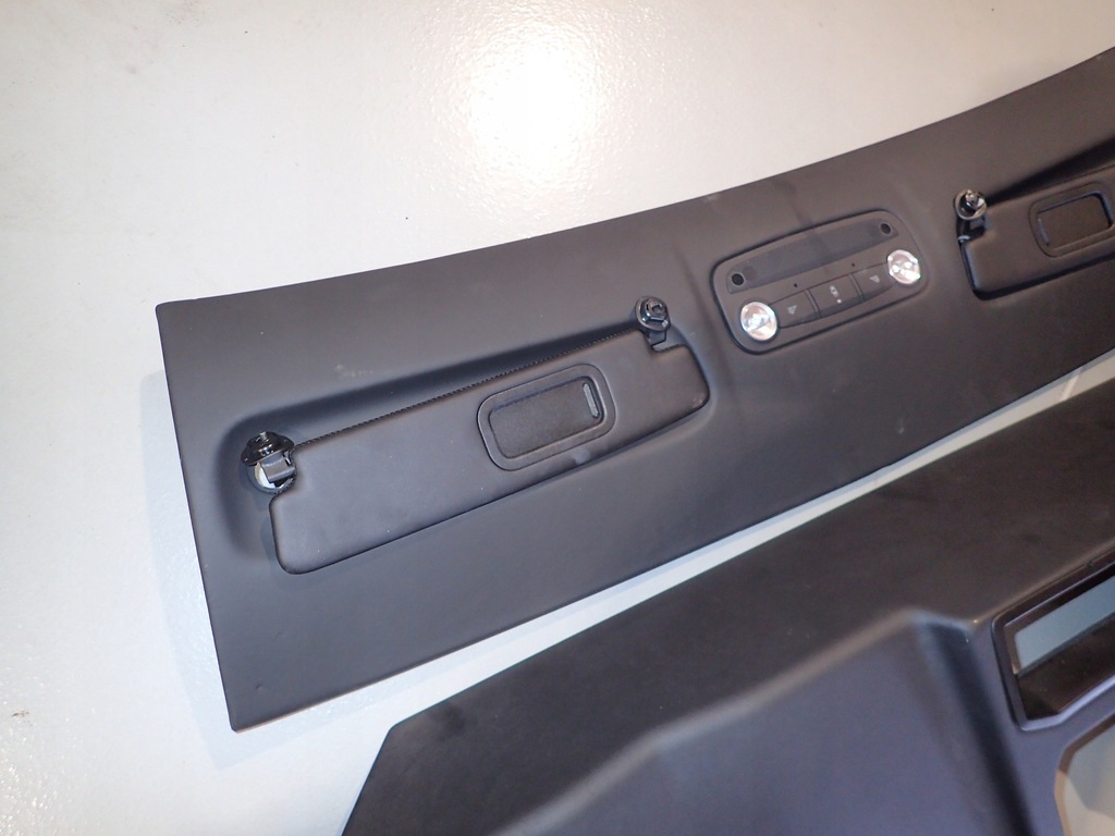 фото №9, Lamborghini huracan обивка стойки spływy потолок пороги кожа салон