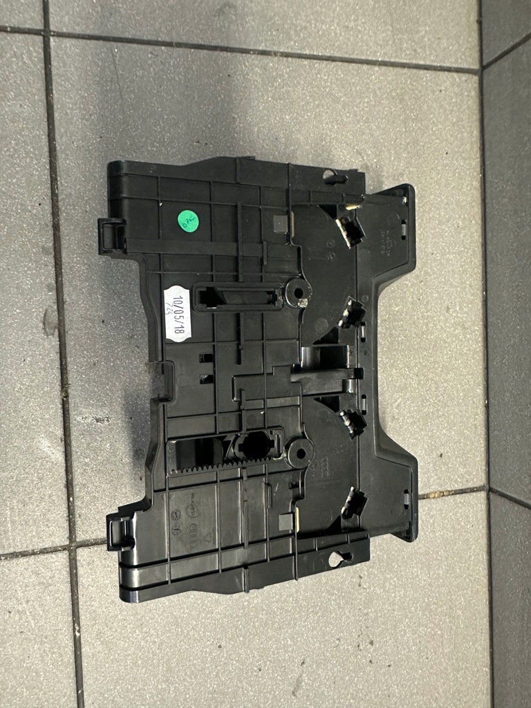 фото №5, Підсклянник кронштейн na чашки audi a6 a7 c8