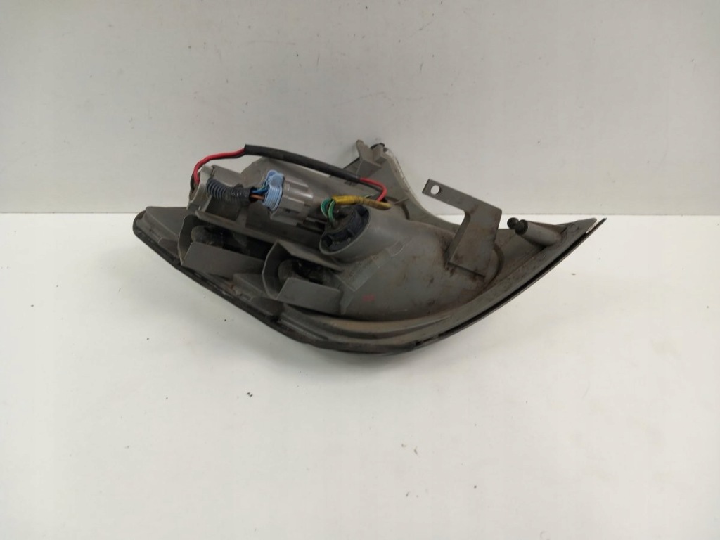 Nissan patrol y61 поворотник поворотник левый Недорого