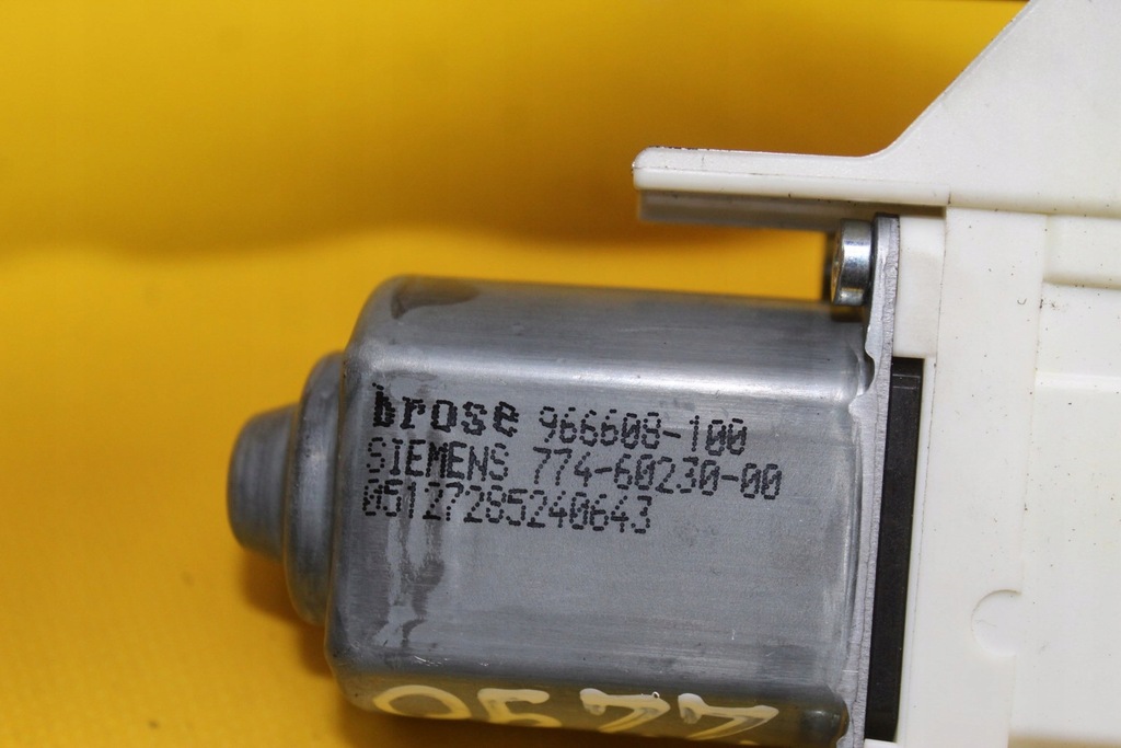 фото №6, Моторчик стекло левый задняя a4 b8 sedan 8k0959811