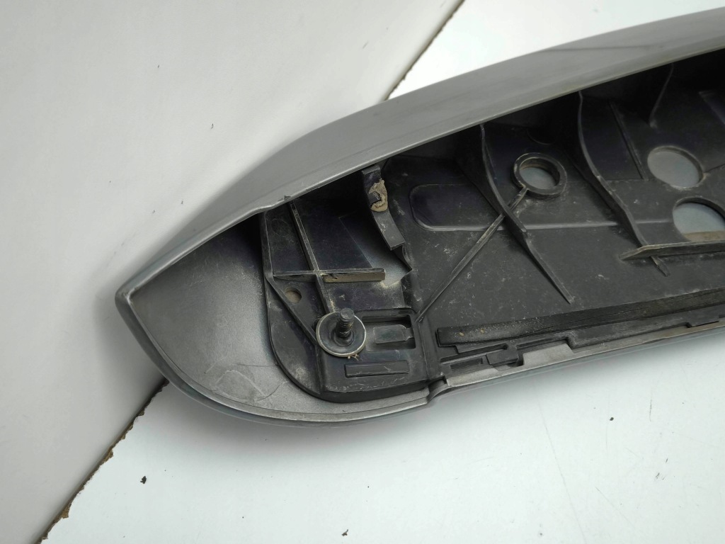 Mercedes-benz glk x204 2010 спойлер кришки a2047900588 Недорого