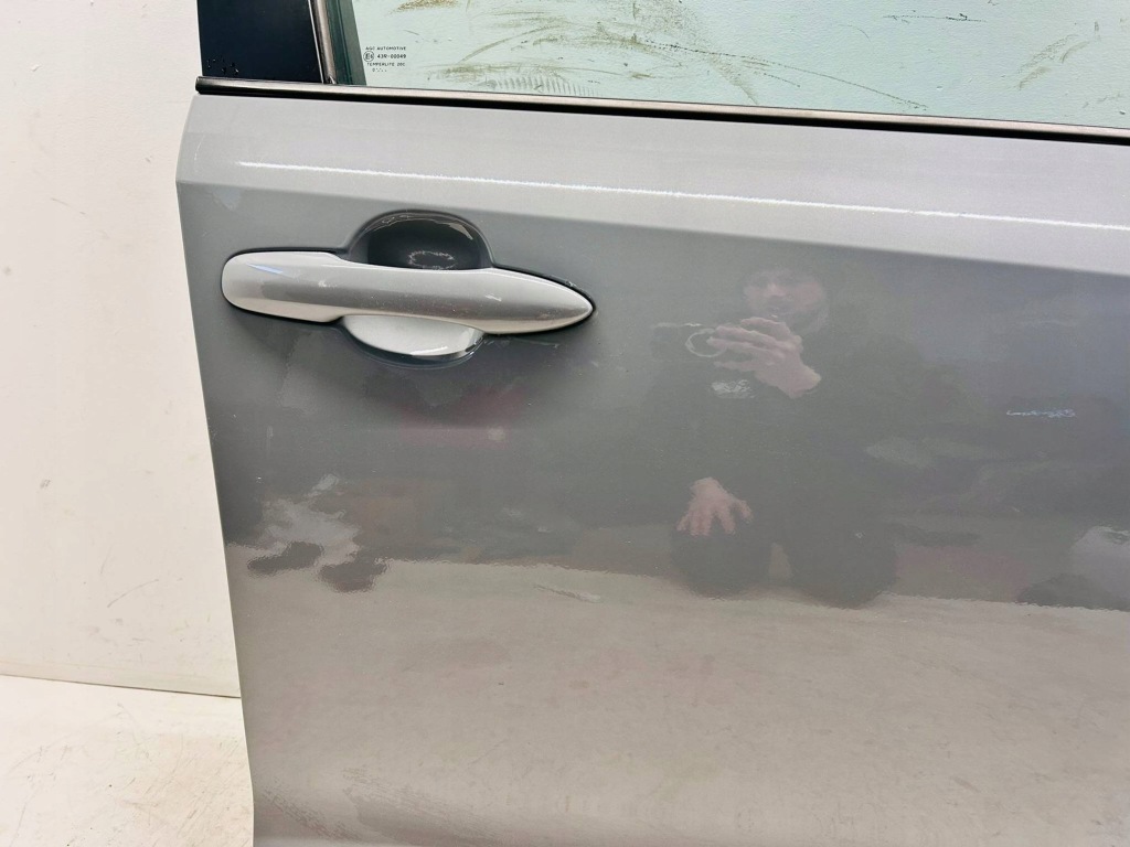 фото №6, Corolla e21 двері передні праве правий перед повний 1h5