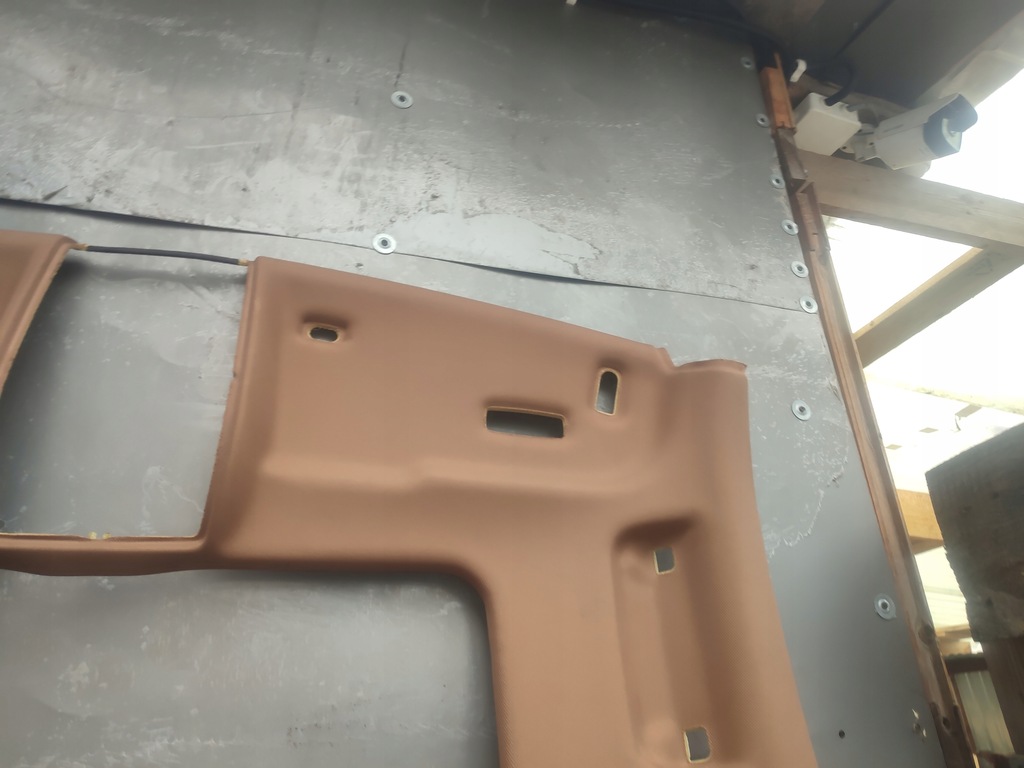 фото №8, Потолок люк оранжевая audi a6 c6 kombi