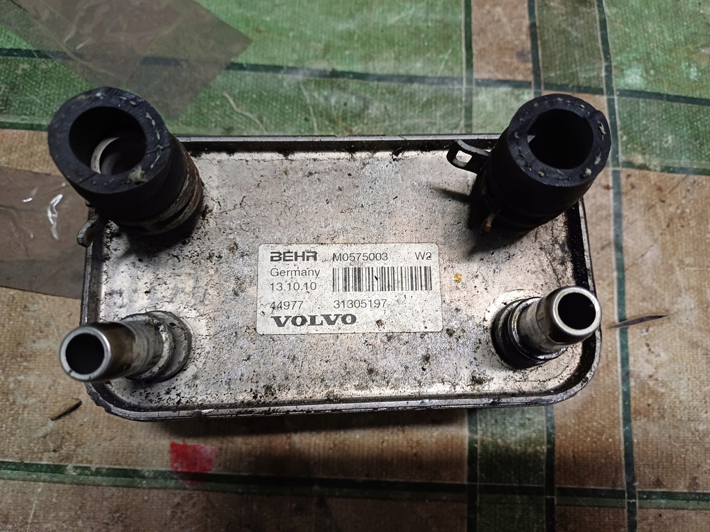 фото №1, Радіатор оливи volvo s40 v50 c70 d3