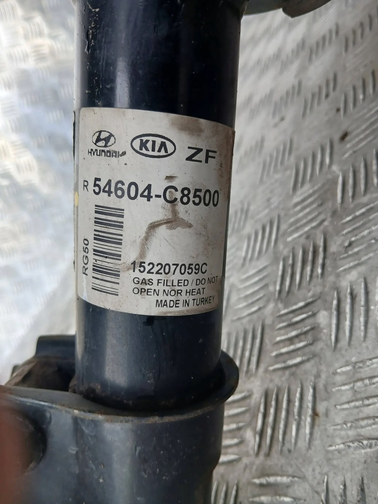 фото №8, Hyunday i20 ii lift поворотний кулак амортизатор правий 2019r