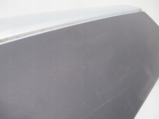 Renaultkangoo i молдинг дверь левая задняя 8200188540 Оригинал