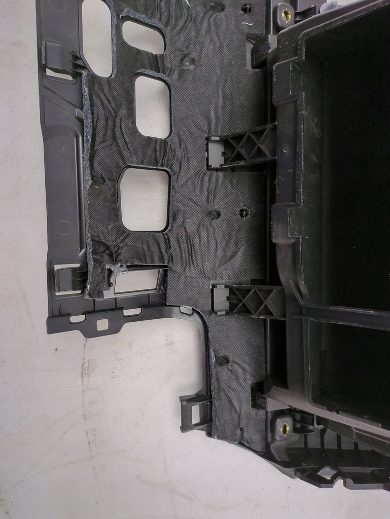 фото №10, Audi a3 8y 2021 бардачок панели приборной панели