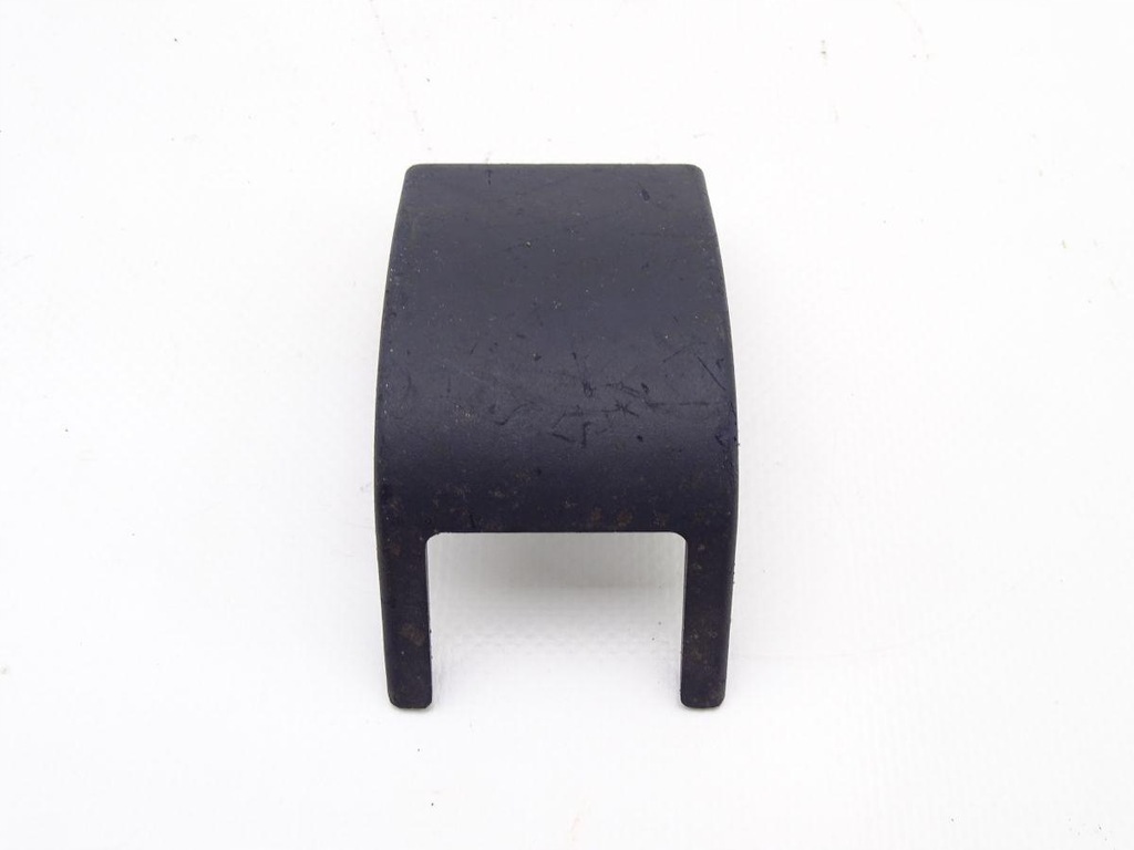 фото №1, Land rover range rover l322 01-05 заглушка направляющая сиденье 7058027