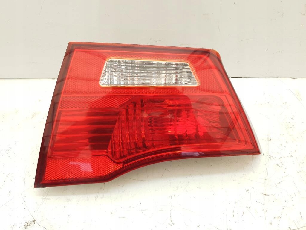 фото №1, Лампа права задня кришка багажника kia magentis ii