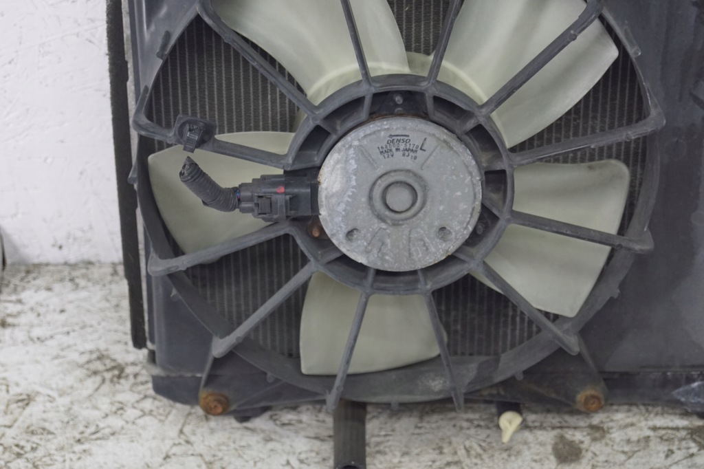 Радіатор вентилятор suzuki spalsh 1.3 d Ціна