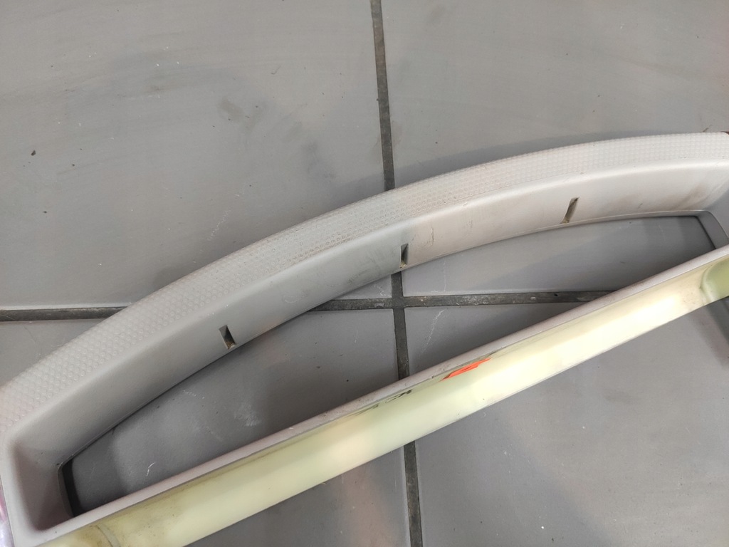 фото №7, Jeep cherokee liberty kk 07-12r. кронштейн ручка консолі сіра гумовий елемент оригінал