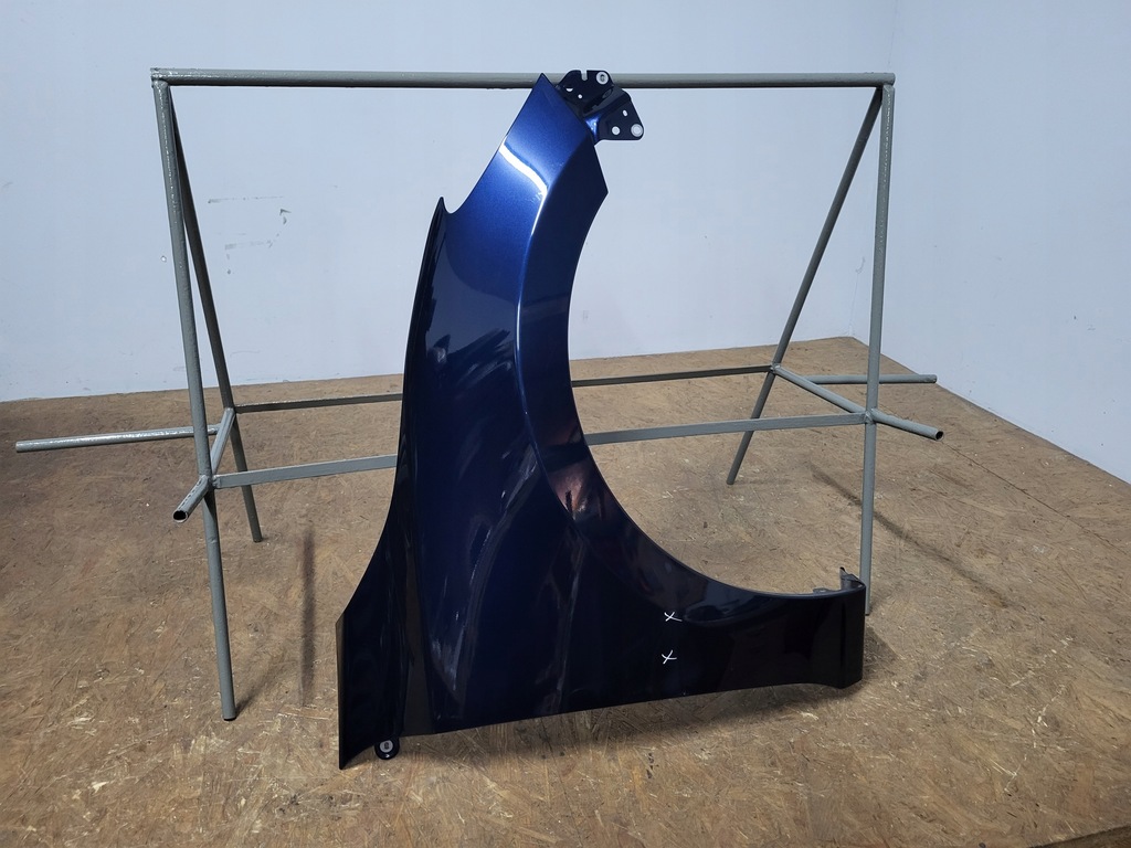 фото №9, Mazda 2 ii 14r-- крила передній перед правий