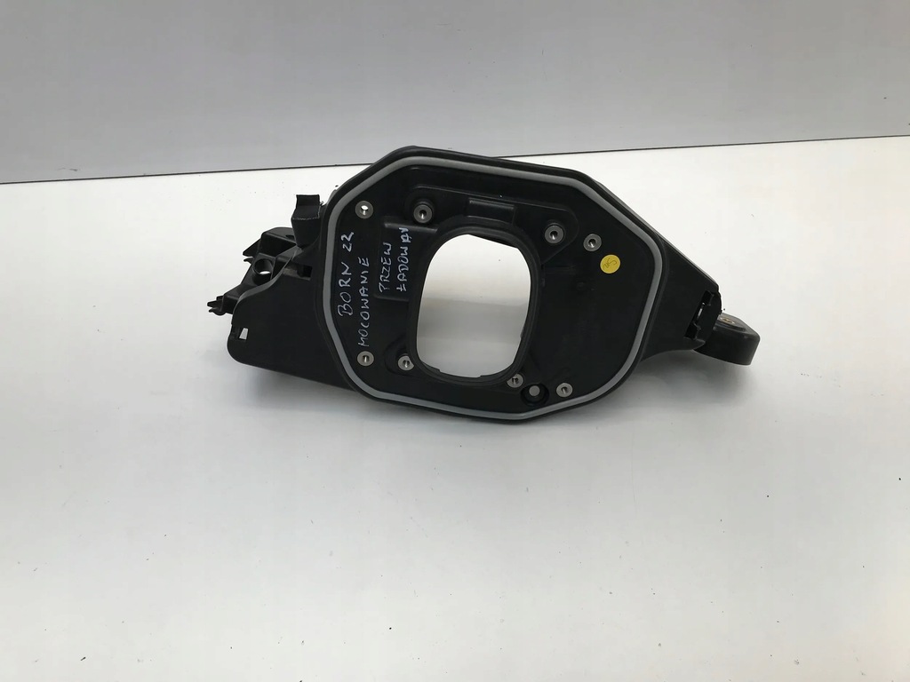 фото №1, Cupra born кронштейн трубопровід кришка заряджання