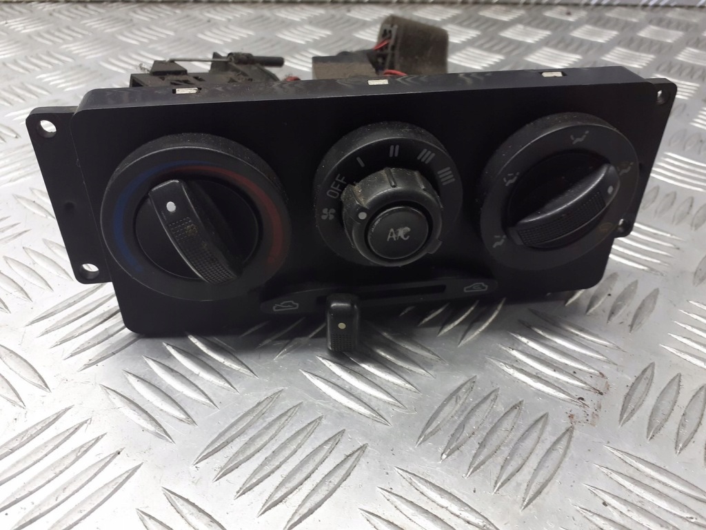 фото №1, Панель управление обдув kia rio