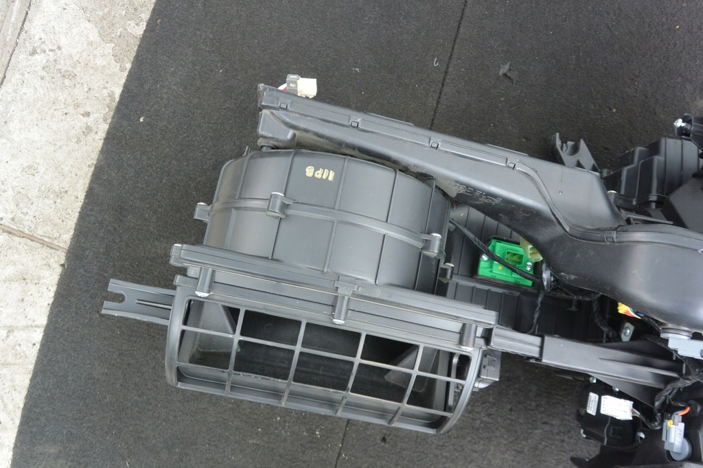 фото №7, Обігрівач повітродувка tesla model s 12-16 eu