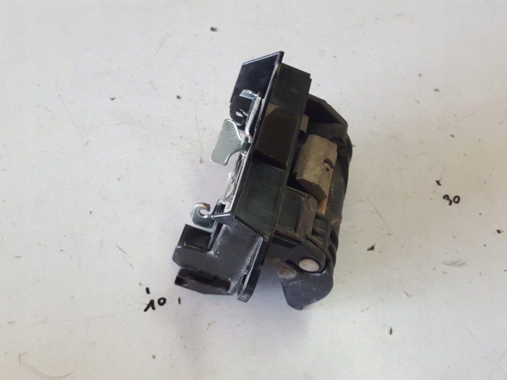 фото №4, Toyota land cruiser 150 lift 18-22r ручка крышки багажника задняя