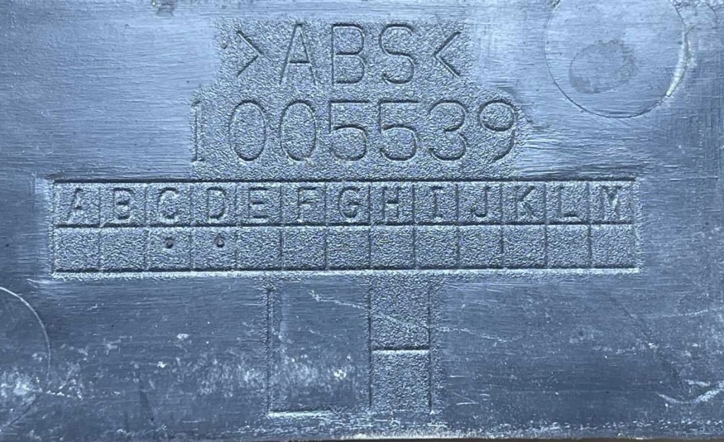 O3 cadillac escalade iv 2014 - датчик obiektu кришки задній ліва 23454229 Київ