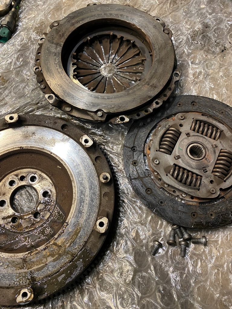 фото №4, Peugeot 308 1.6thp сцепление комплект luk