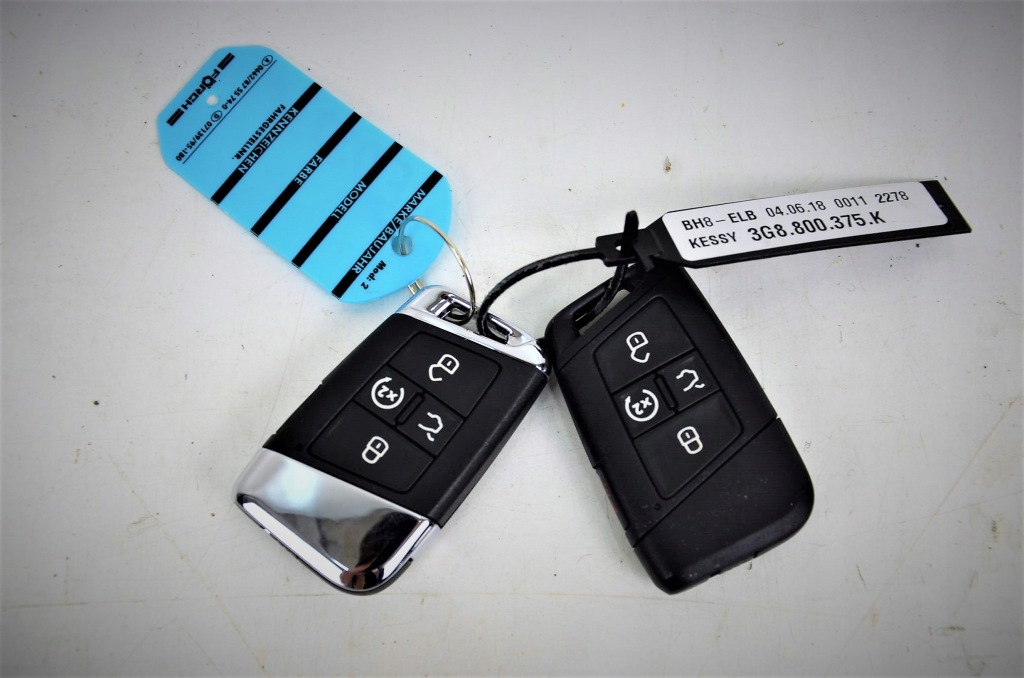 фото №1, Vw arteon оригинальный ключи замка зажигания