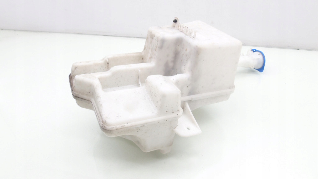 фото №7, Бачок омывателя volvo v40 ii 31391616