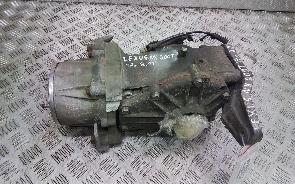 фото №1, Lexus nx200t 2.0t міст задній