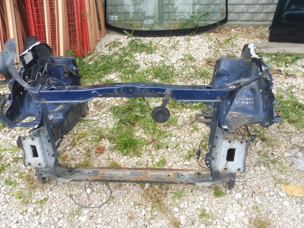 фото №2, Toyota yaris verso ii pas передний