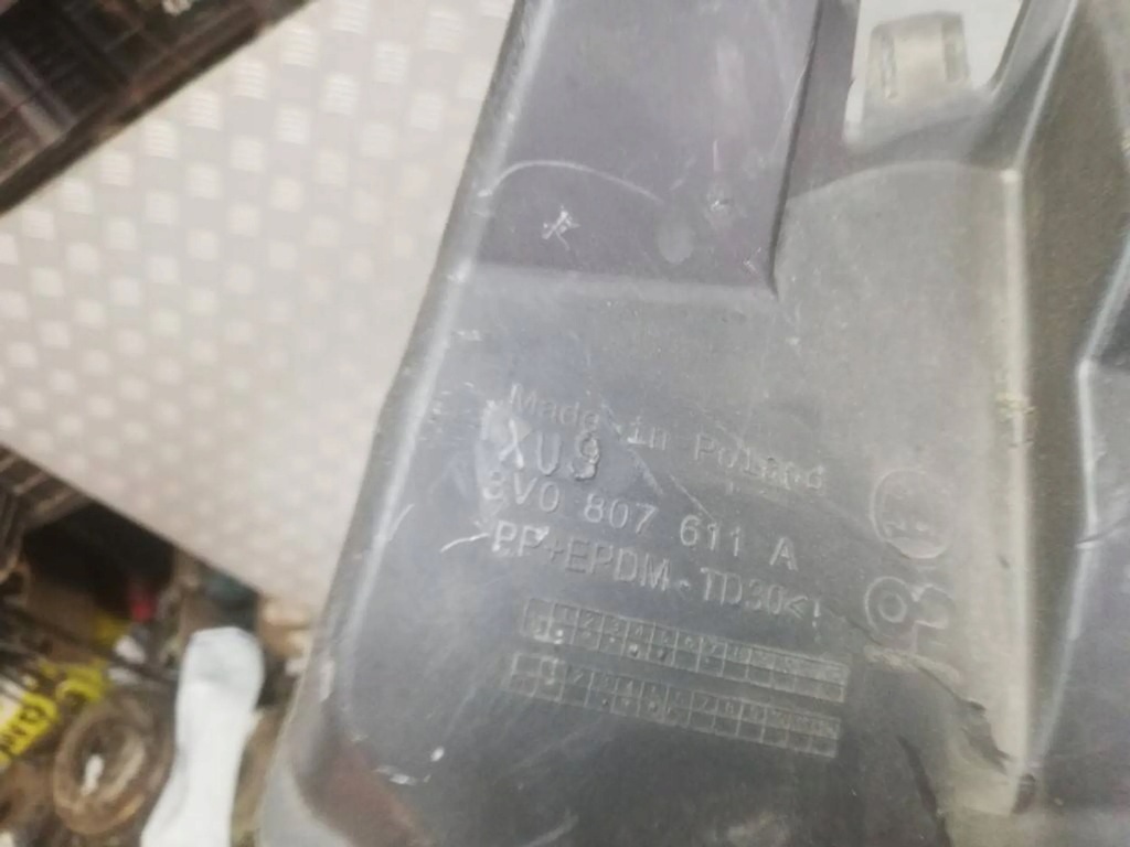 фото №8, Skoda оригінальний номер 3v0807611a захист pod бампер