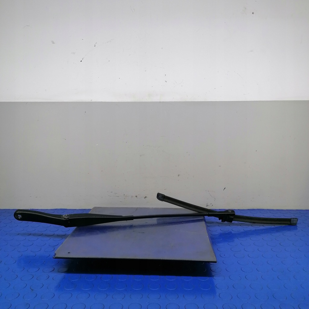 фото №9, Opel astra h рычаг рычаги дворник перед 13111219 13111220