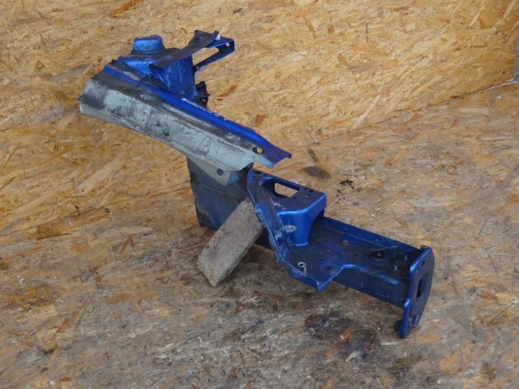 фото №1, Vw scirocco iii чверть підкрилок лонжерон права правий перед передня lr5z